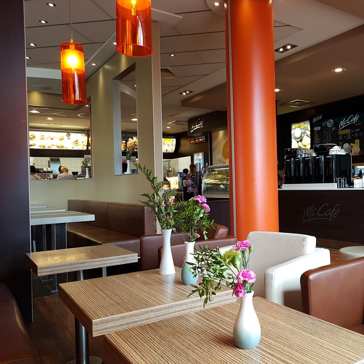 Restaurant "McDonald