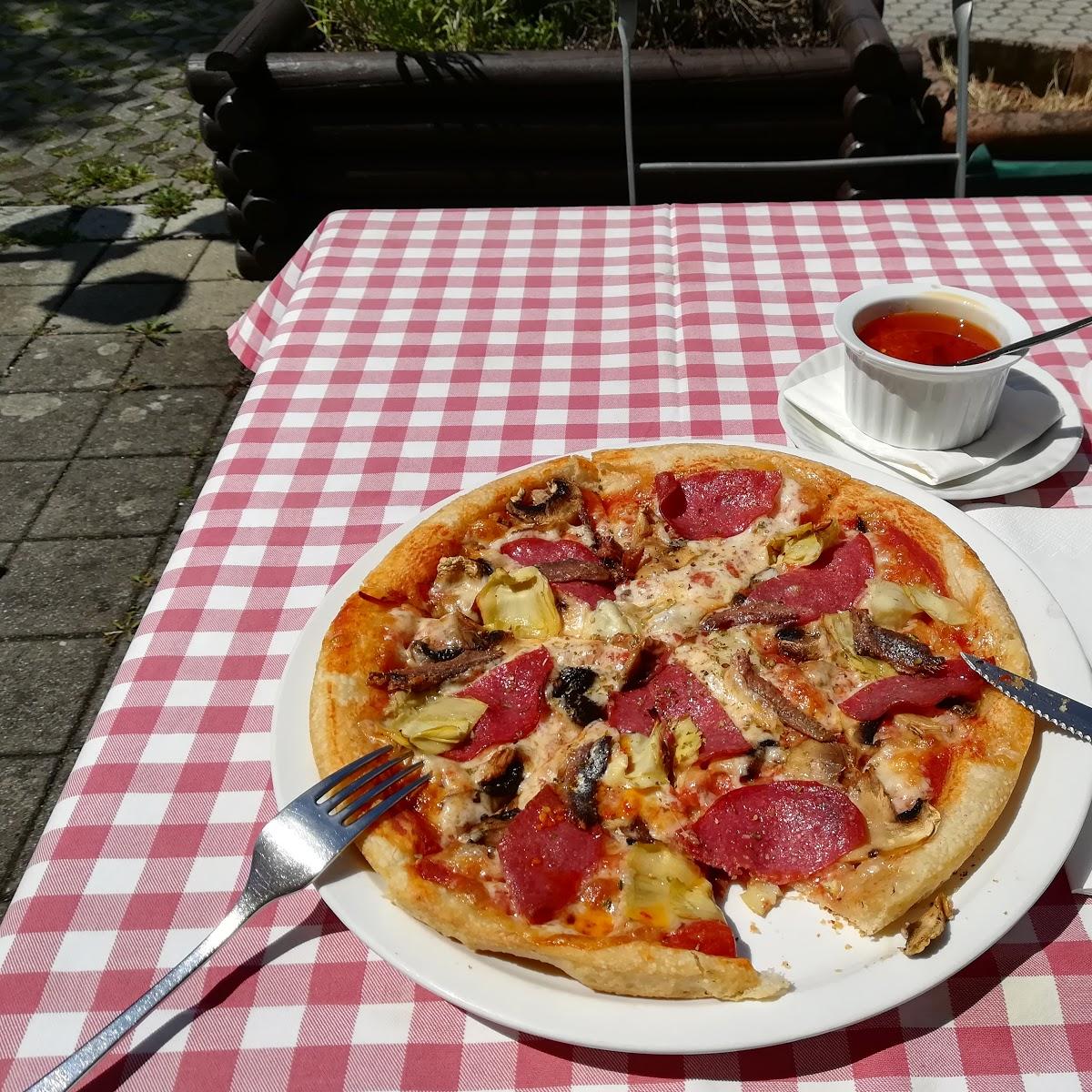 Restaurant "Gaststätte Goldener Schwan" in  Donau