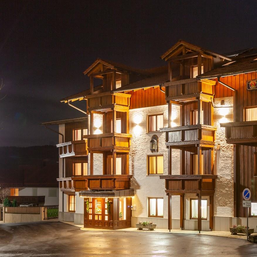 Restaurant "Ferienhotel Hohenbogen" in Neukirchen beim Heiligen Blut