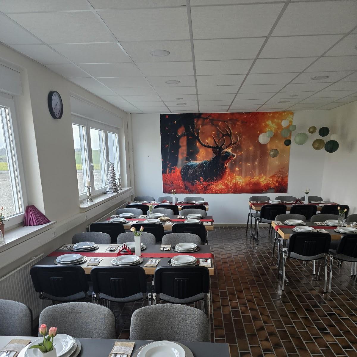 Restaurant "Café Restaurant WOLKENSTÜRMER am Flughafen Schüren" in Meschede