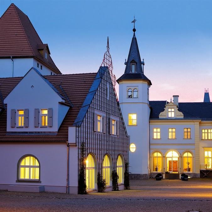 Restaurant "Schloss & Gut Liebenberg" in Löwenberger Land