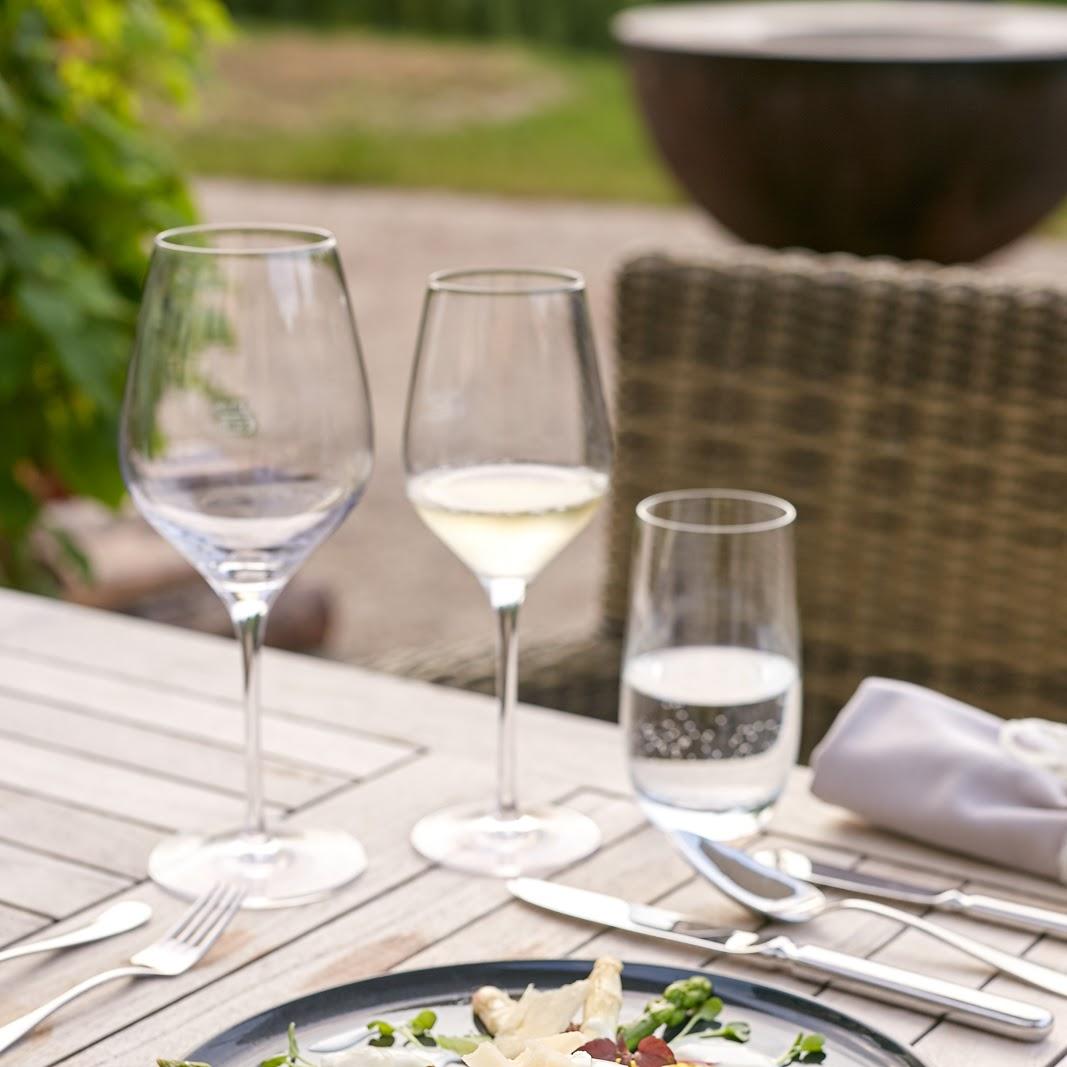 Restaurant "Schloss Kaarz Café & Restaurant" in Weitendorf