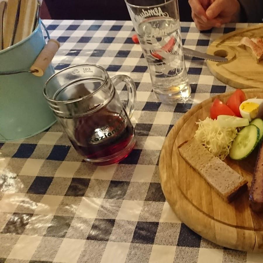 Restaurant "Buschenschank Krail" in Breitenbrunn