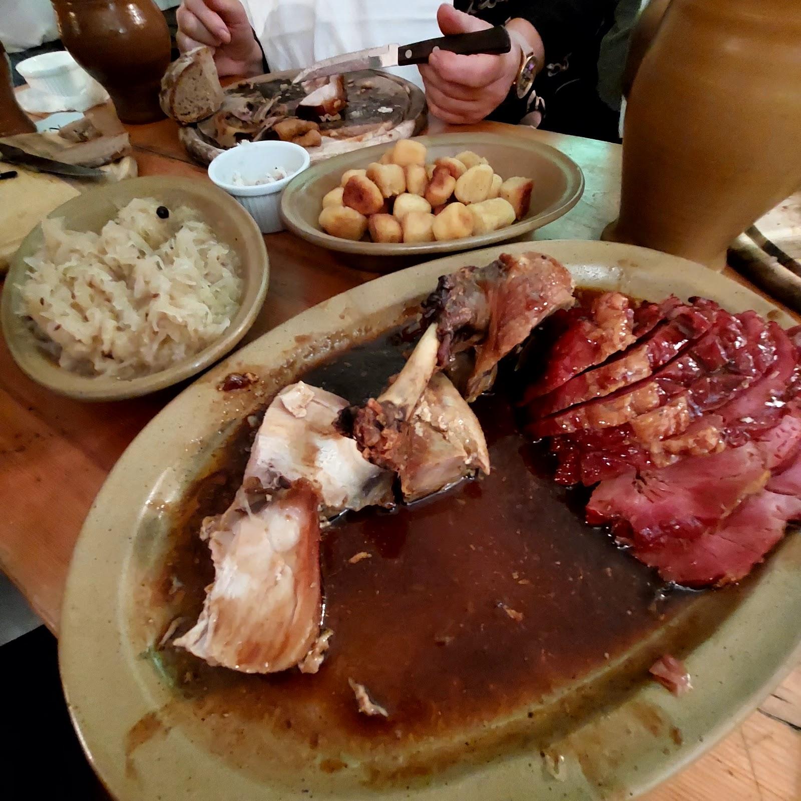 Restaurant "Ritterkeller" in Guteneck