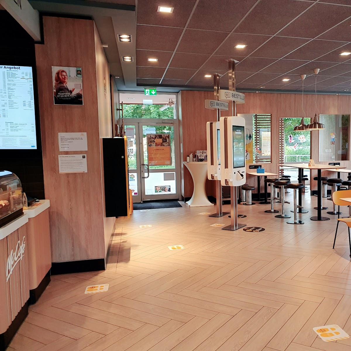 Restaurant "McDonald