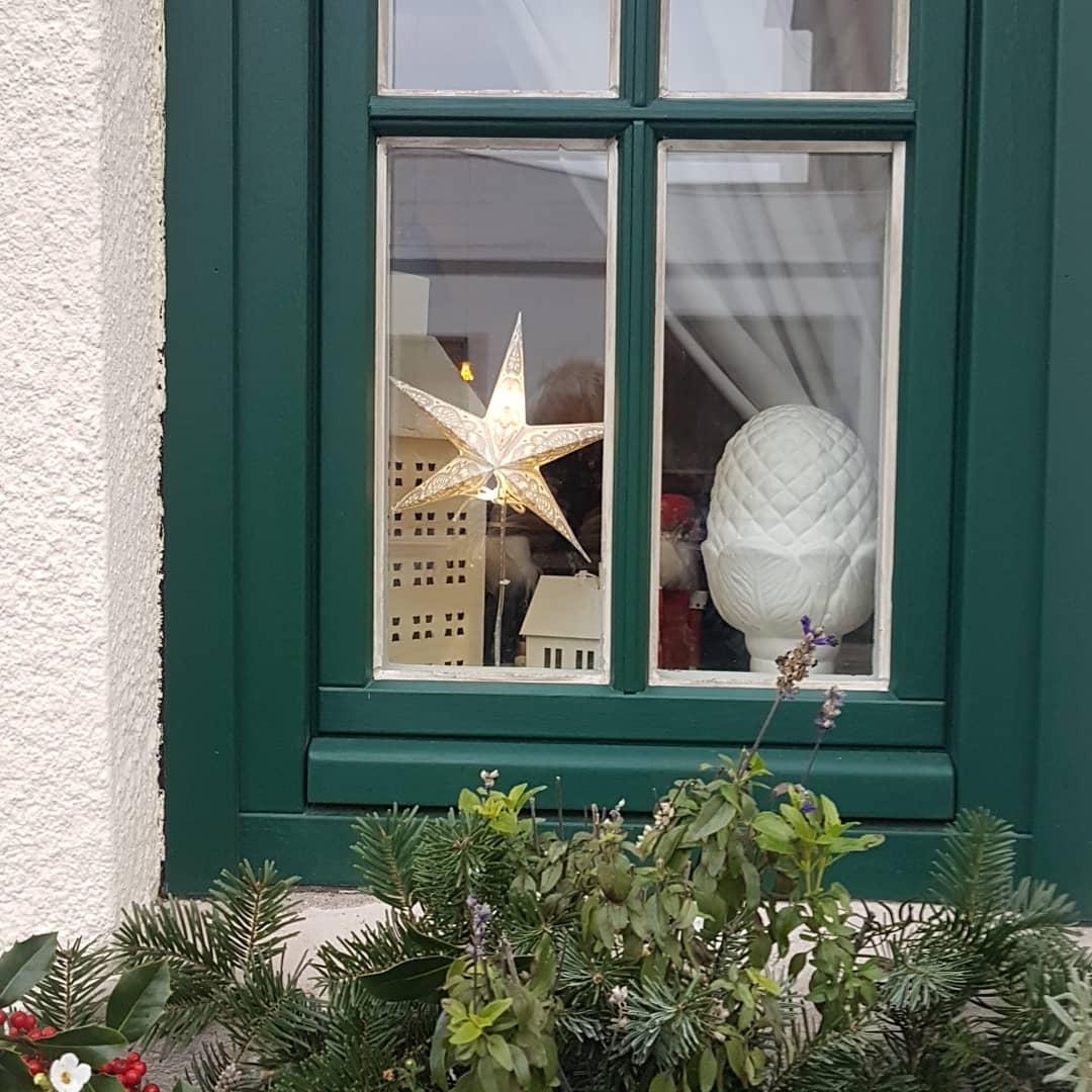 Restaurant "Gaestezimmer mit Cafe Litta