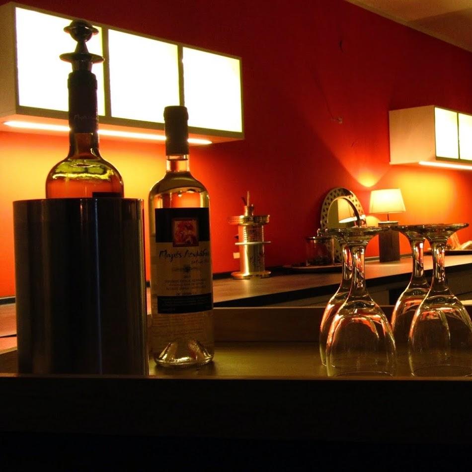 Restaurant "Nikopolis Olivenöl - Feinkost, Kochkurse, Erlebnisreisen" in Hiddenhausen