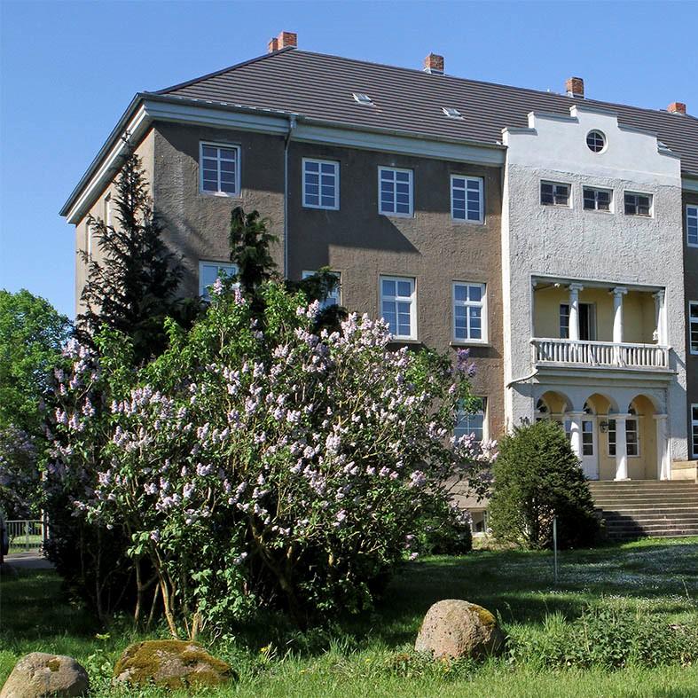 Restaurant "Gutshaus Volzrade, Hotel, Ferienwohnungen, Cafe" in Lübtheen