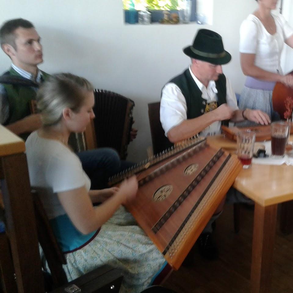 Restaurant "Café Wunderbar" in Steinhöring