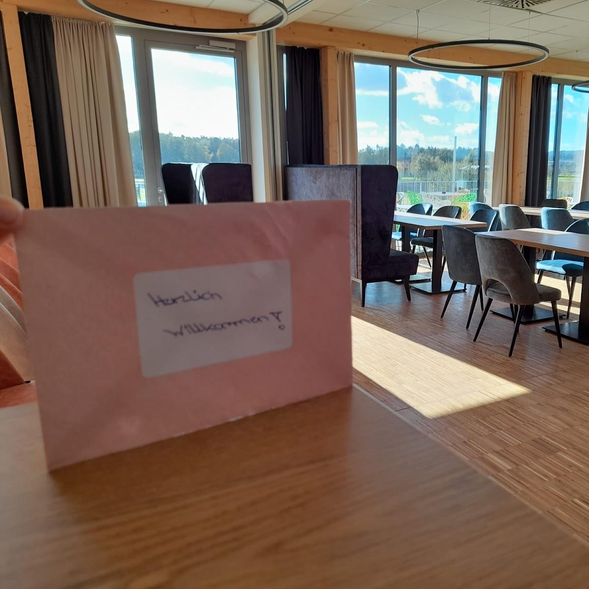 Restaurant "Taverna Ambiente" in Pirk