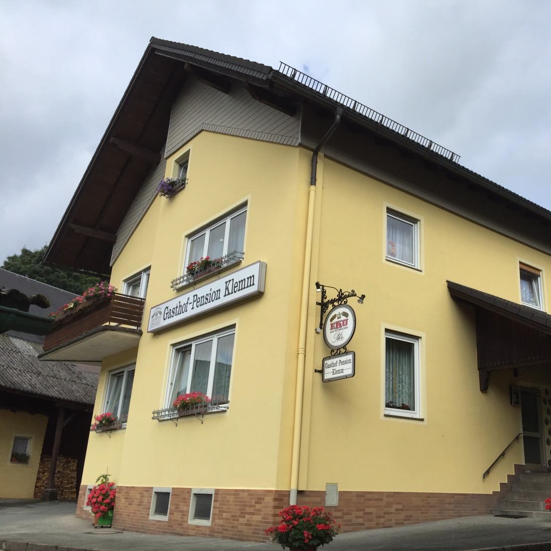 Restaurant "Klemm Gasthof Pension" in Tettau