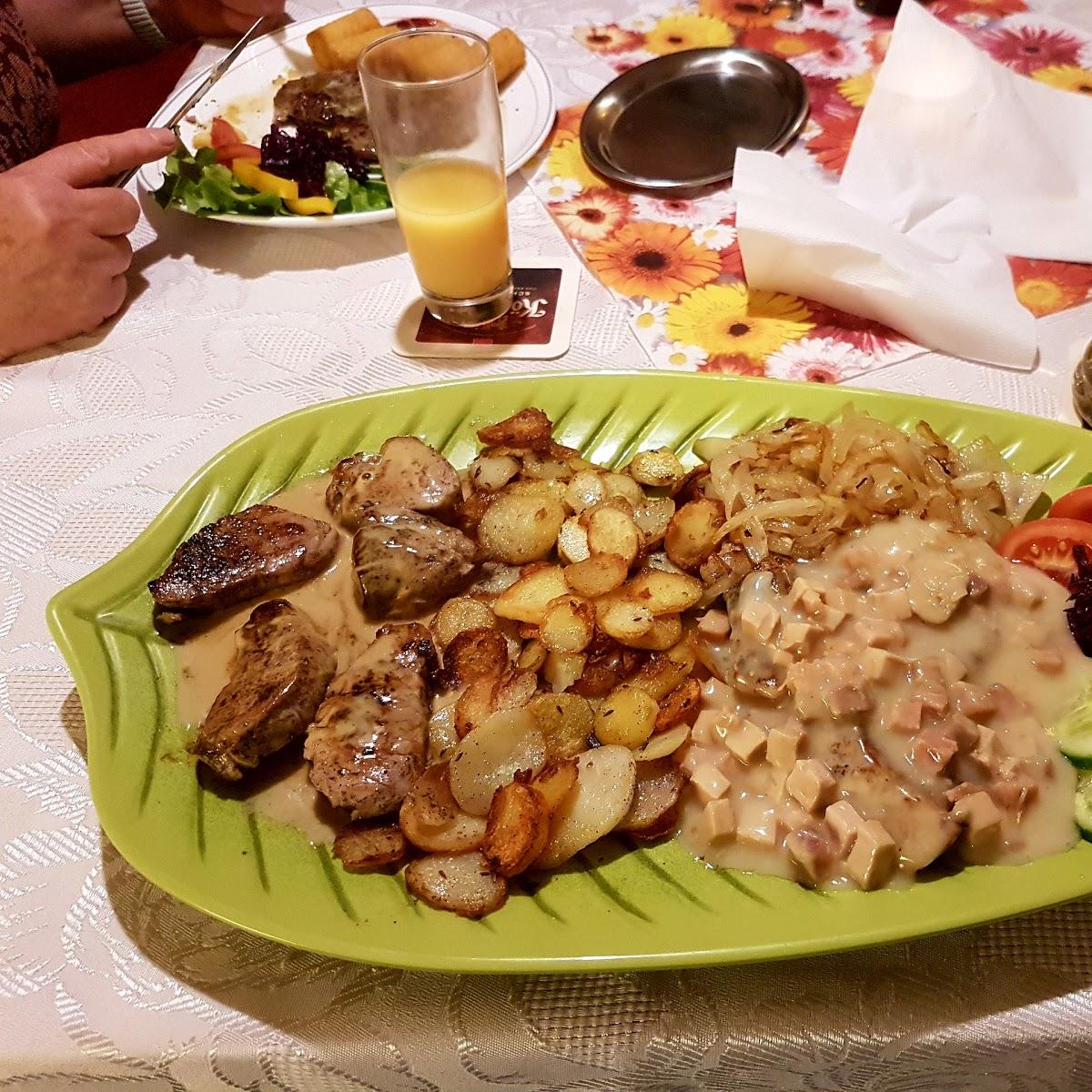 Restaurant "Pension-Gasthof-Bowlingbahn-Eiscafé Zur Sonne" in Kraftsdorf