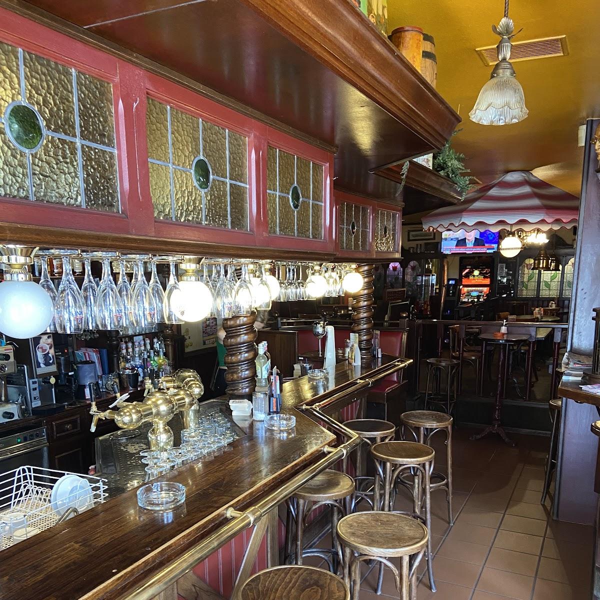 Restaurant "Bar & Pizza Treibhaus" in Birkenfeld