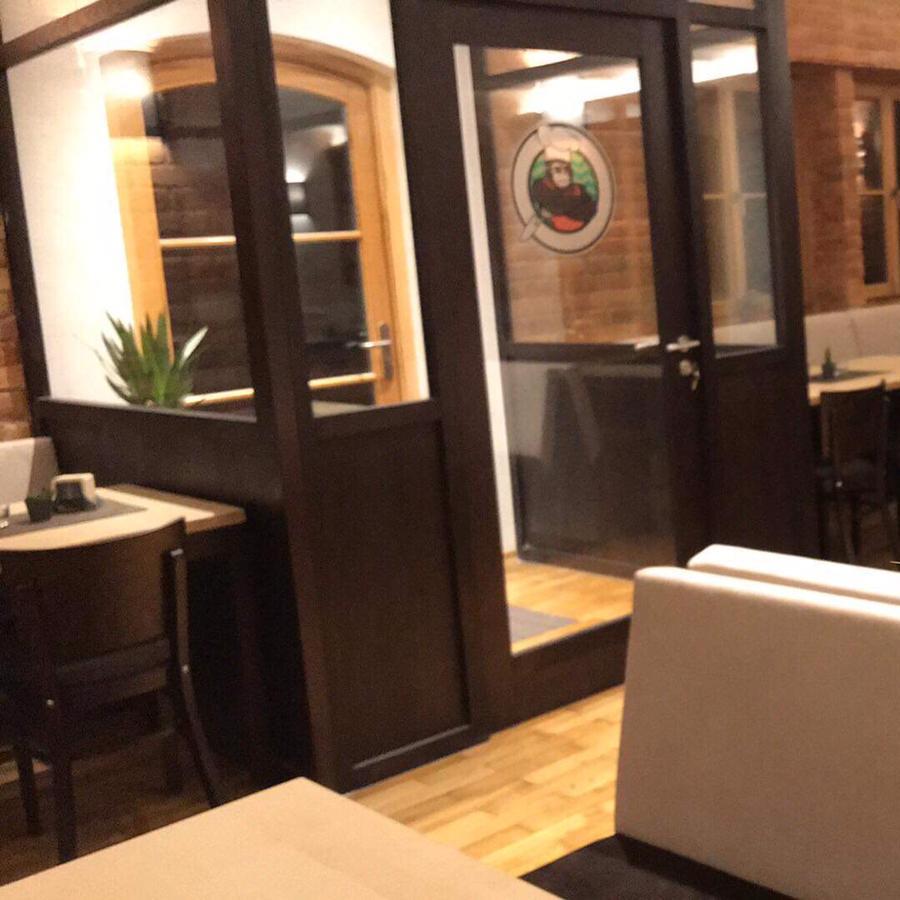 Restaurant "Tasty Gorilla" in  Holzkirchen