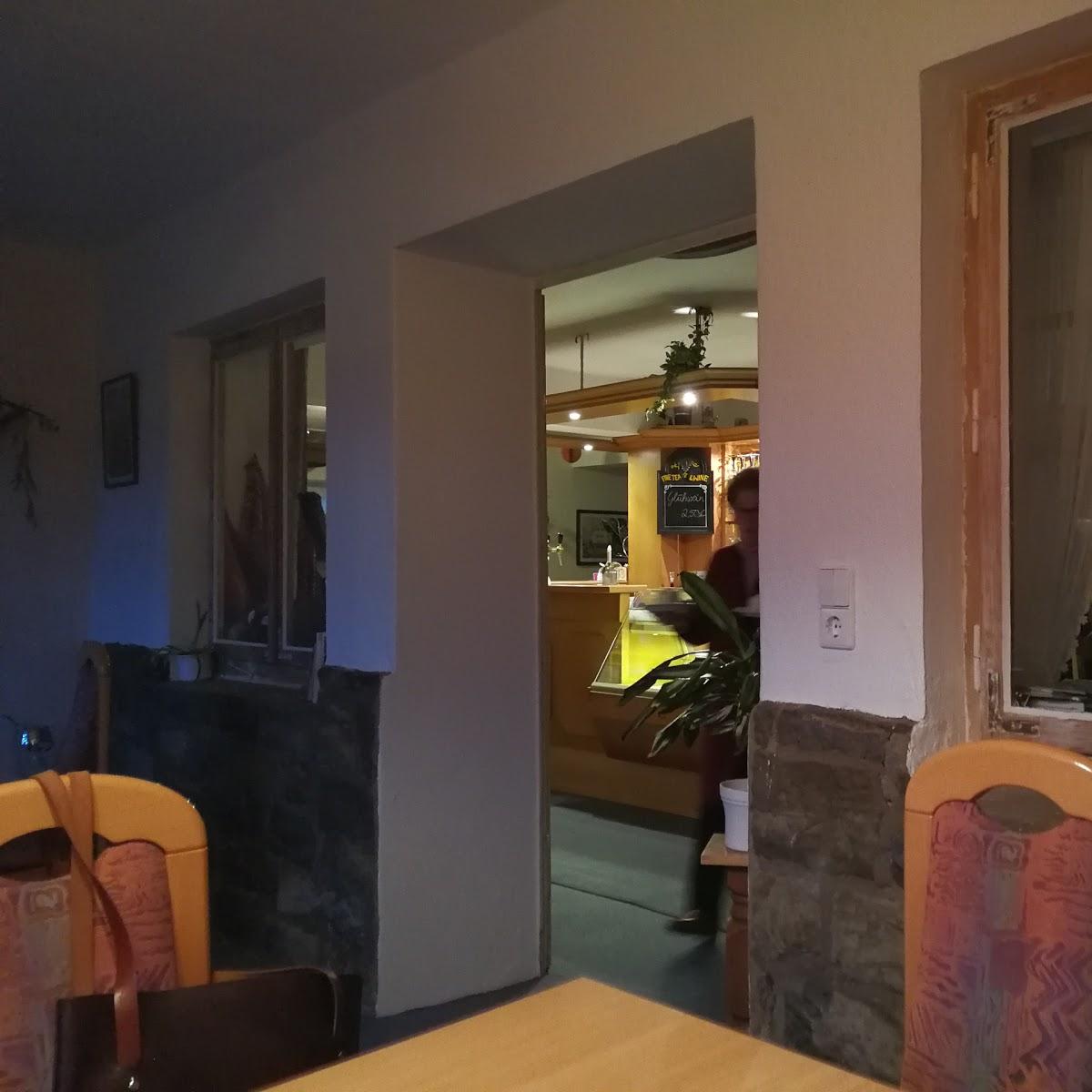 Restaurant "Cafe Rohden-Eck" in Hessisch Oldendorf