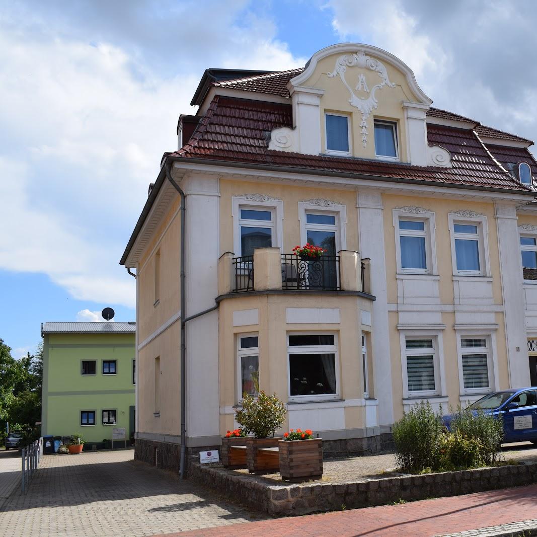 Restaurant "Hotel Garni  Villa Am Schaalsee " in Zarrentin am Schaalsee