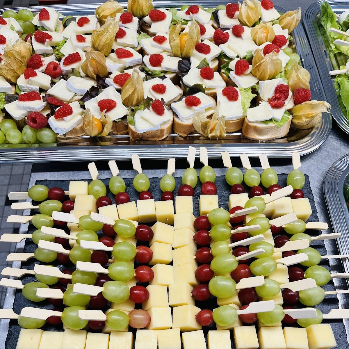 Restaurant "Rewend Restaurant Café Bar" in Giesen