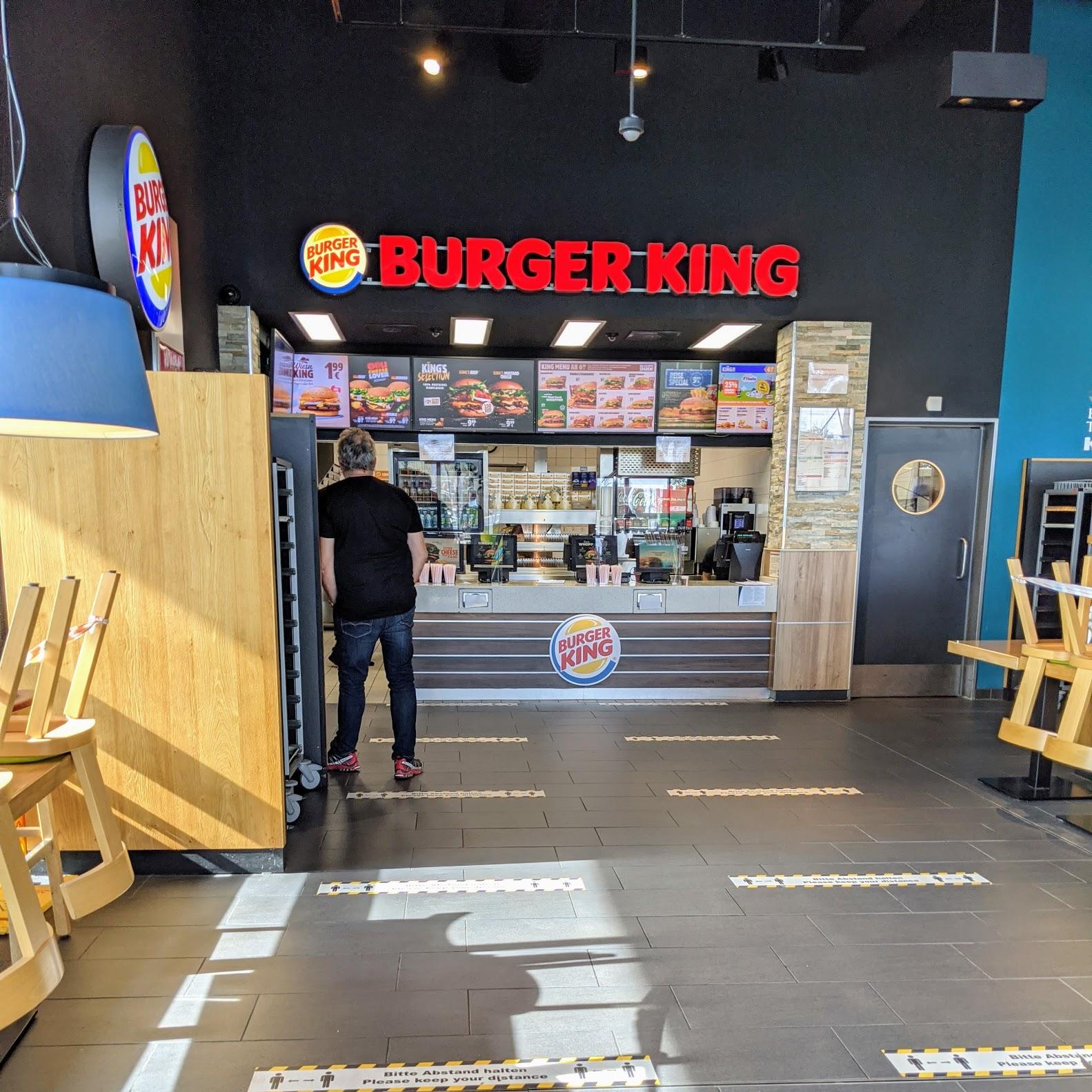 Restaurant "Burger King" in  Holzkirchen