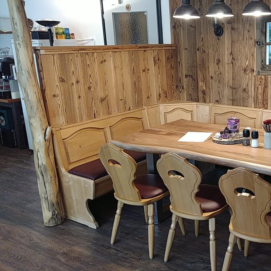 Restaurant "Krugs Family Hostel und Restaurant imNaturfreundehaus Weilheim" in Weilheim in Oberbayern