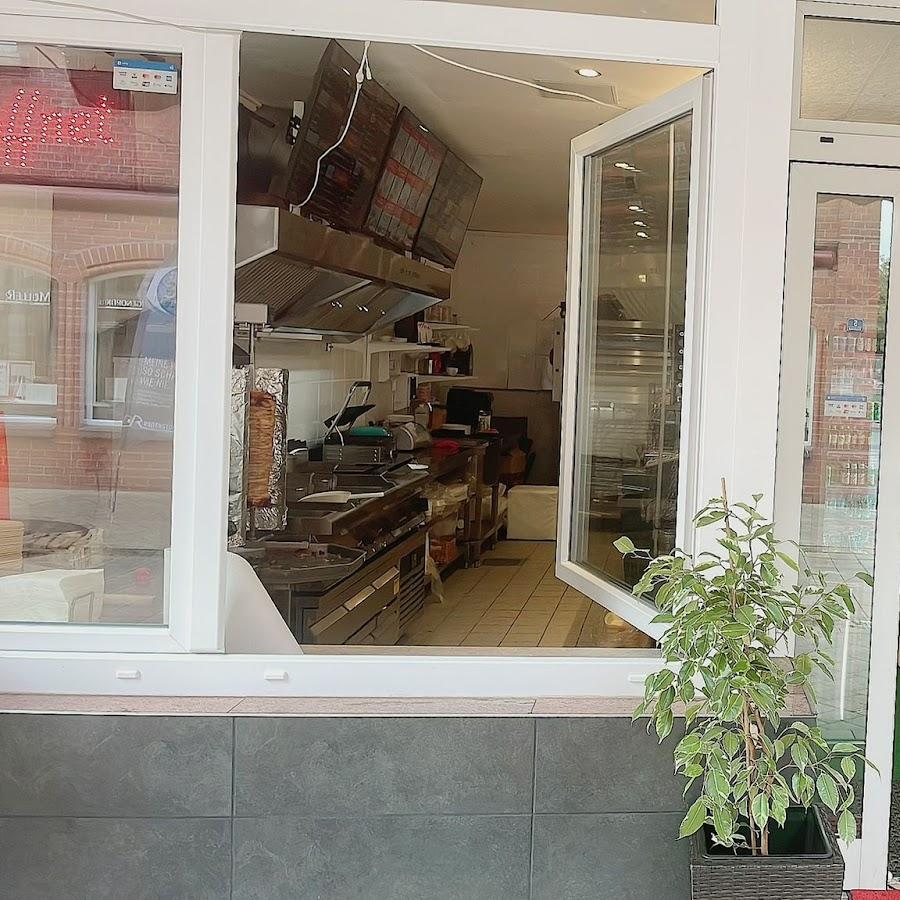 Restaurant "Sam´s Grill" in Brakel