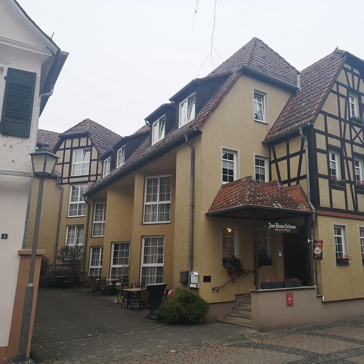 Restaurant "Hotel Zum Neuen Schwan" in Walluf