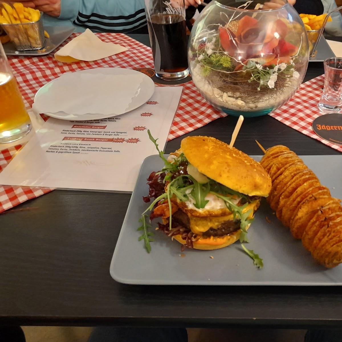 Restaurant " Zur Linde " in Nessetal