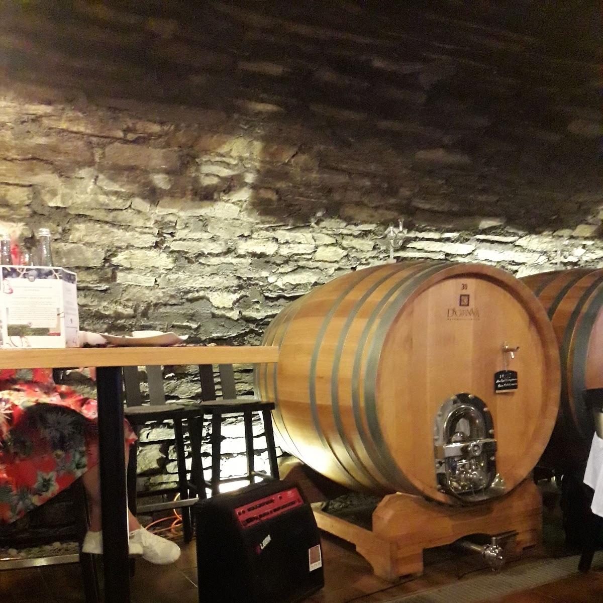 Restaurant "Johanneskeller" in Dernau