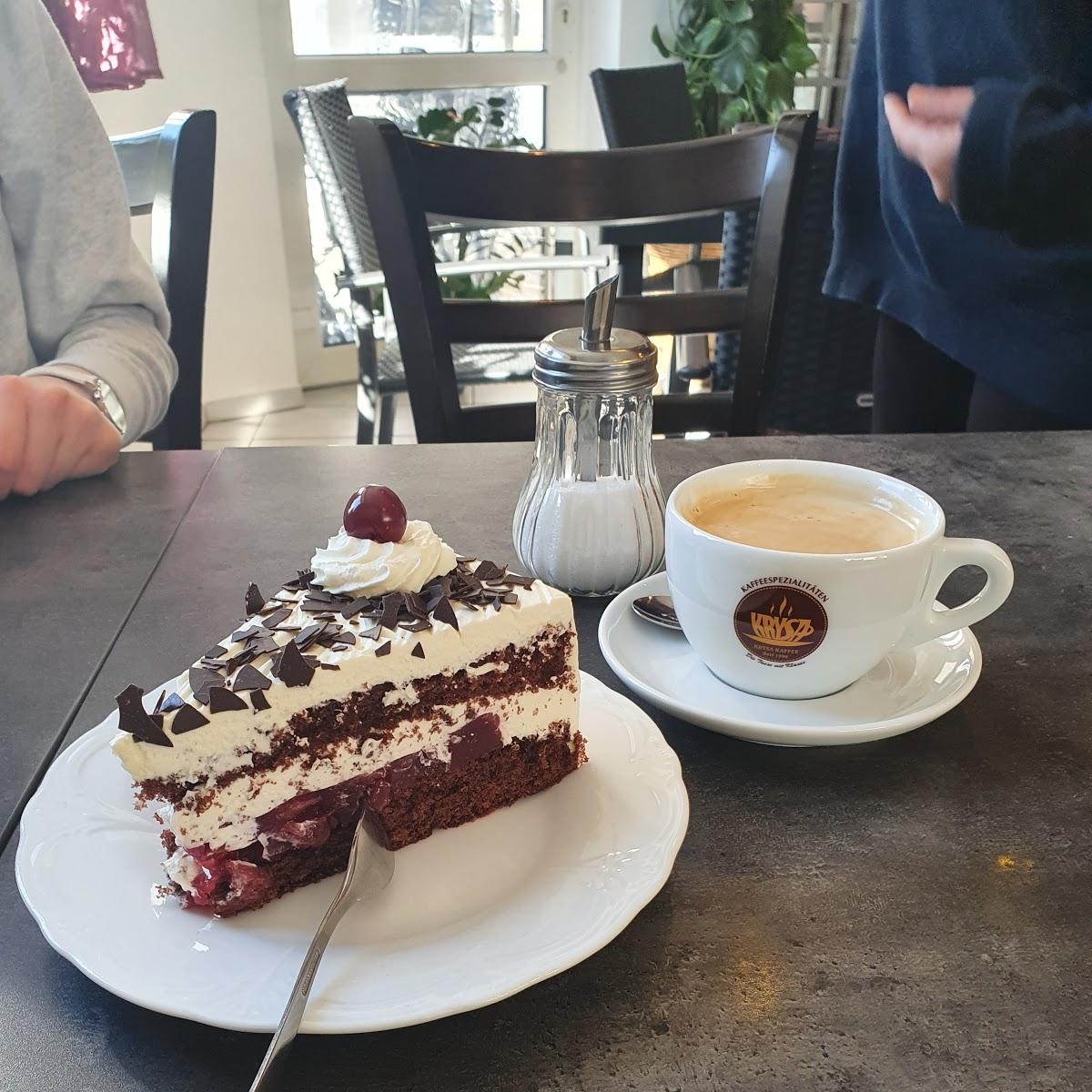 Restaurant "Alpencafe" in Griesstätt