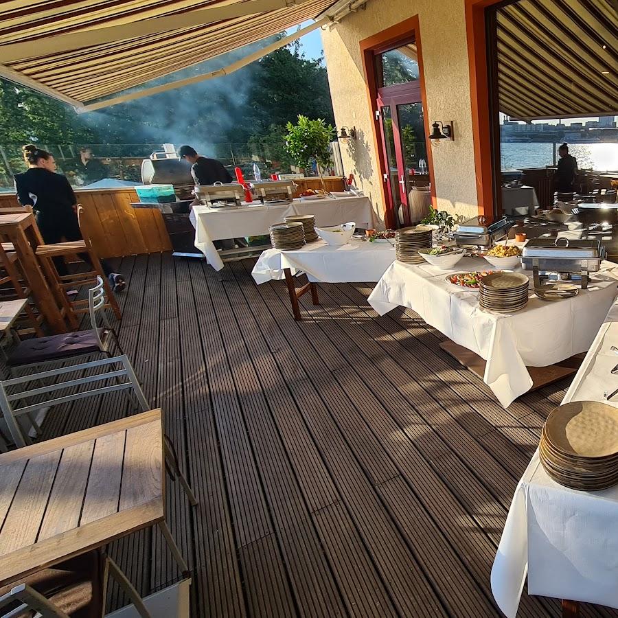 Restaurant "Bootshaus am Rhein" in Wiesbaden