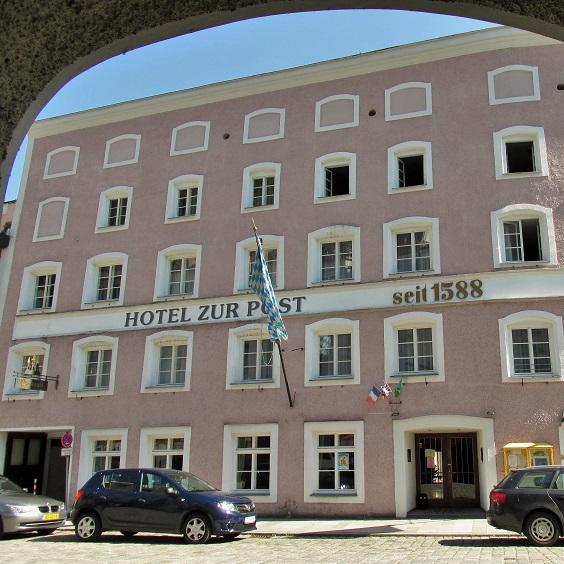 Restaurant "Hotel Zur Post" in Trostberg