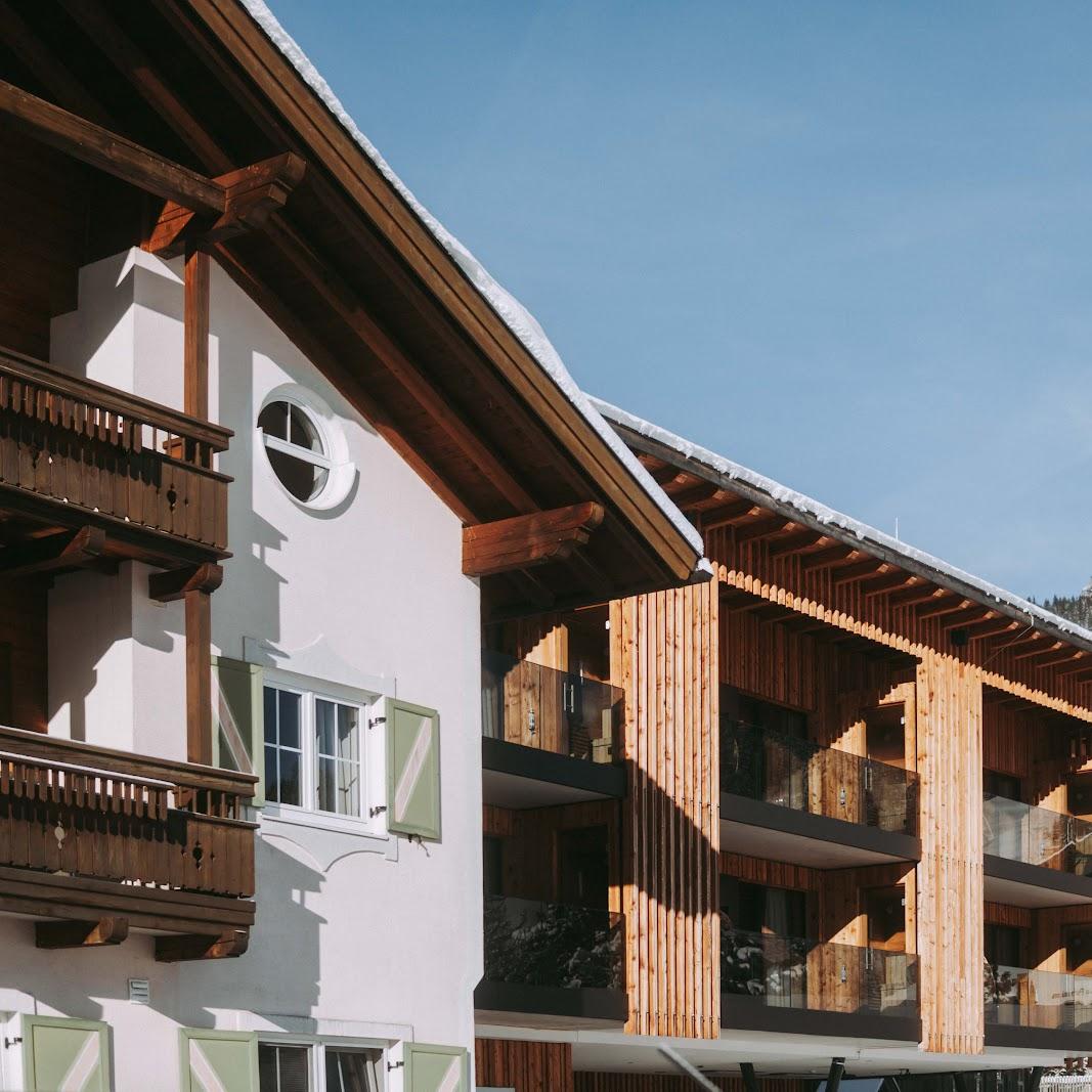 Restaurant "MONS. | Suites. Wine. Passion." in Tannheim