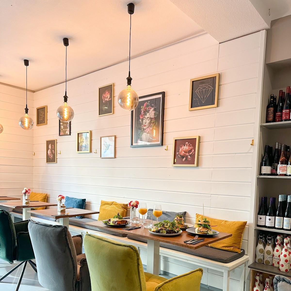 Restaurant "MOOD & LIVINGROOM | Breakfast & Dinner" in Pulheim