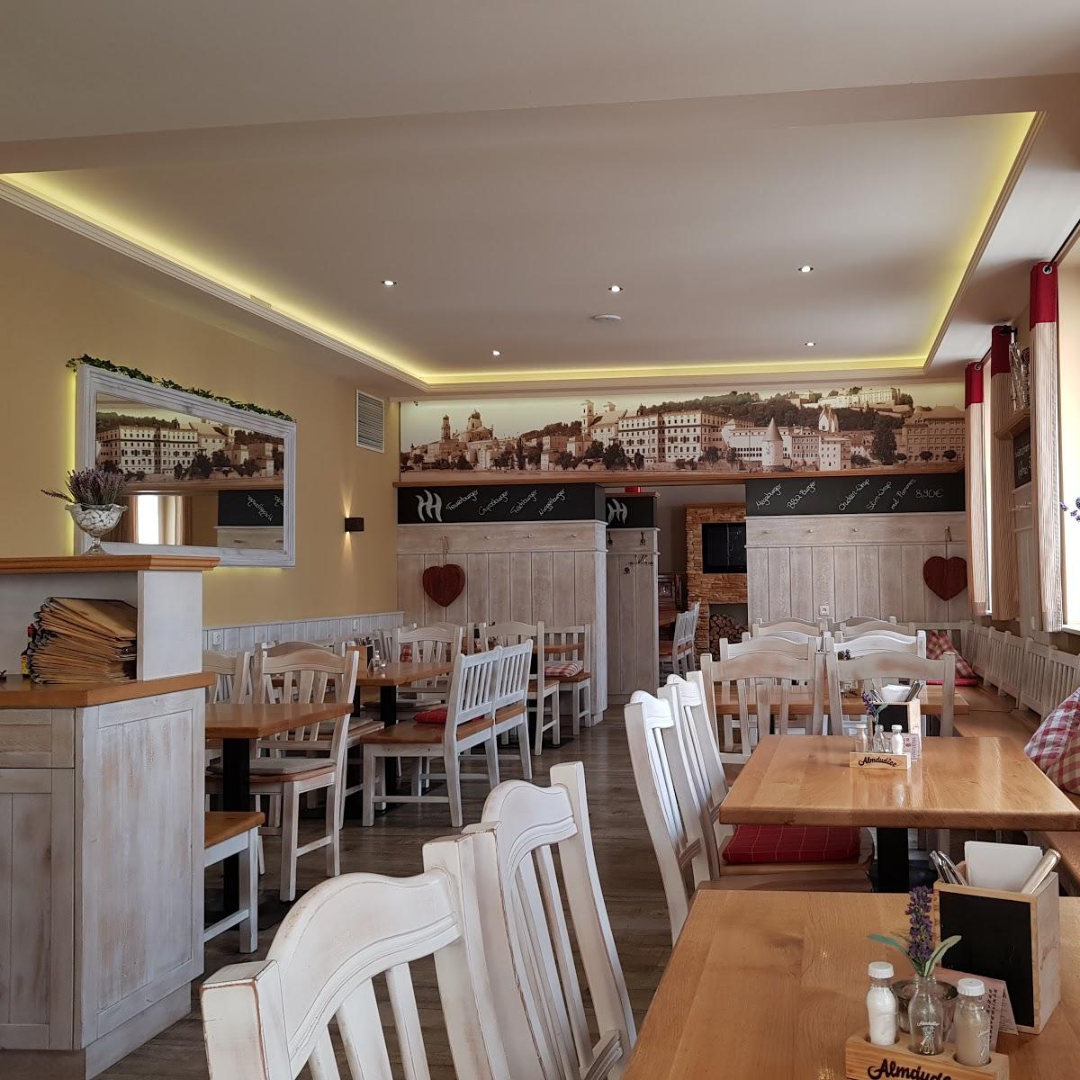 Restaurant "StadtHotel  & HendlHouse" in Passau