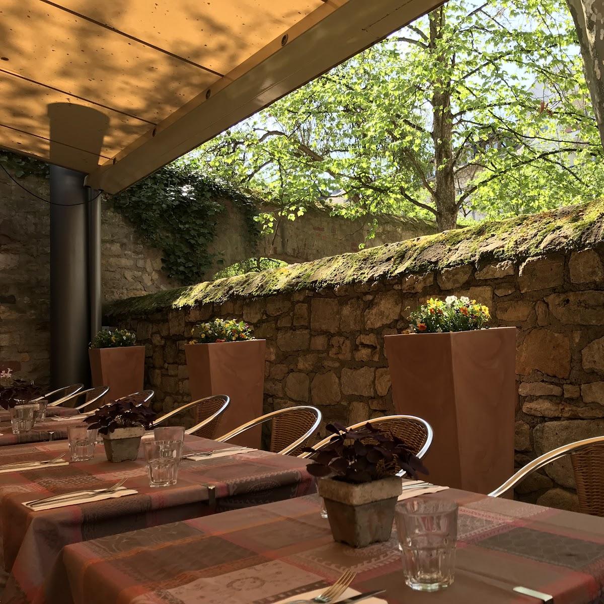 Restaurant "Ristorante alCortile Holzofenpizzeria con Cucina 