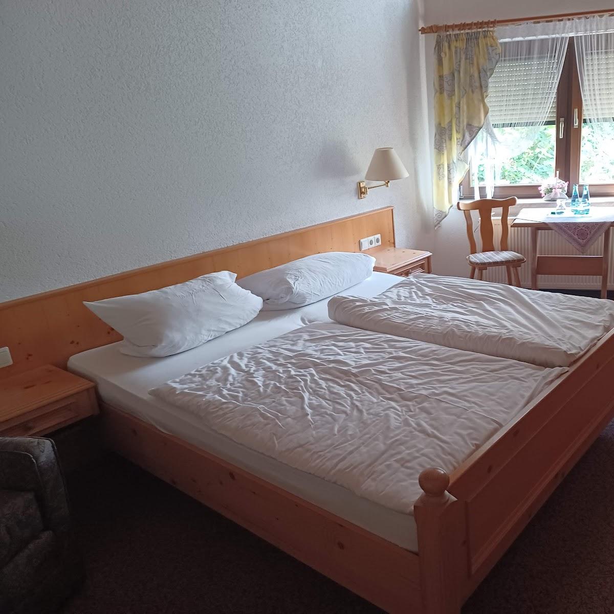 Restaurant "Gaststätte und Landhotel  Bärliebengut  - CAMPING an der PARTYSCHEUNE" in Bernsdorf