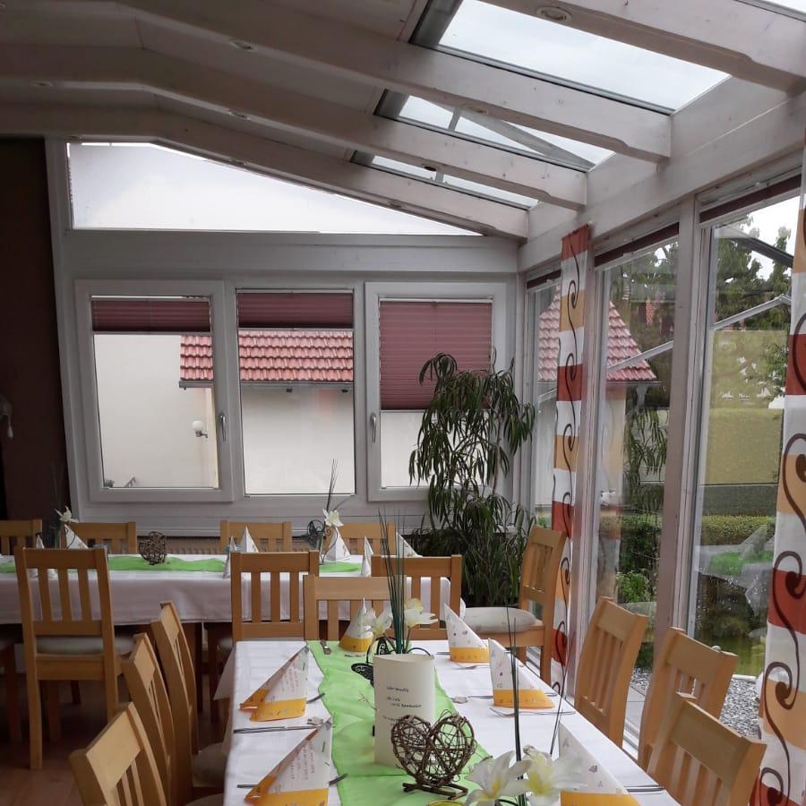 Restaurant "Frühlings-Stüberl Inh. Johanna Frey" in Osterhofen