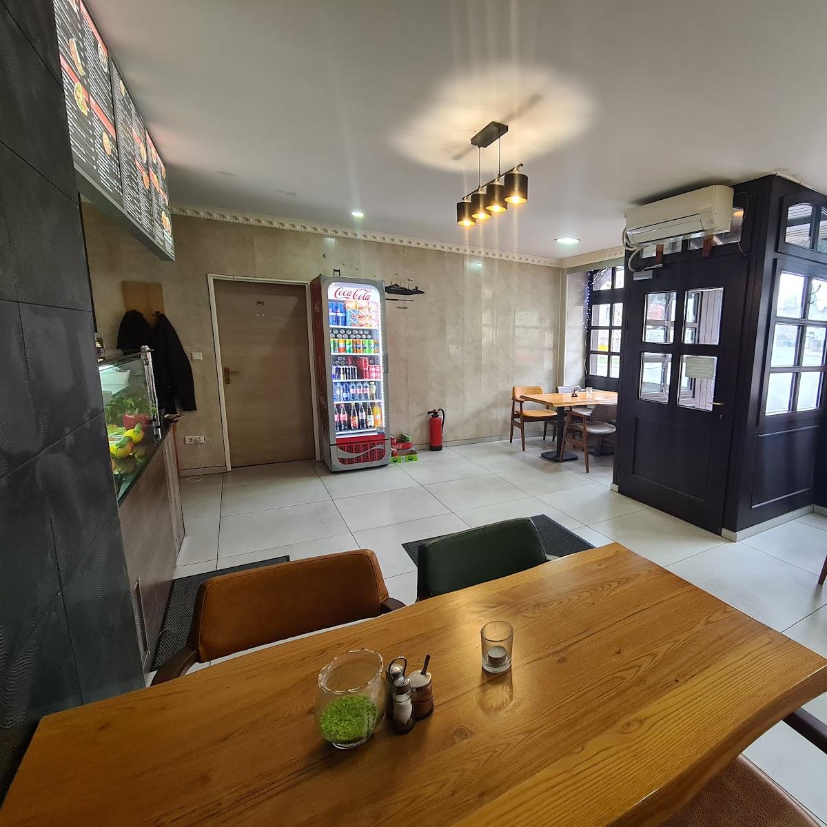 Restaurant "Pizzeria Sonne Kebaphaus" in Laubach