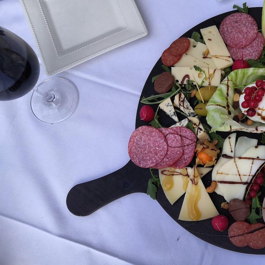 Restaurant "Raimondis" in Laubach