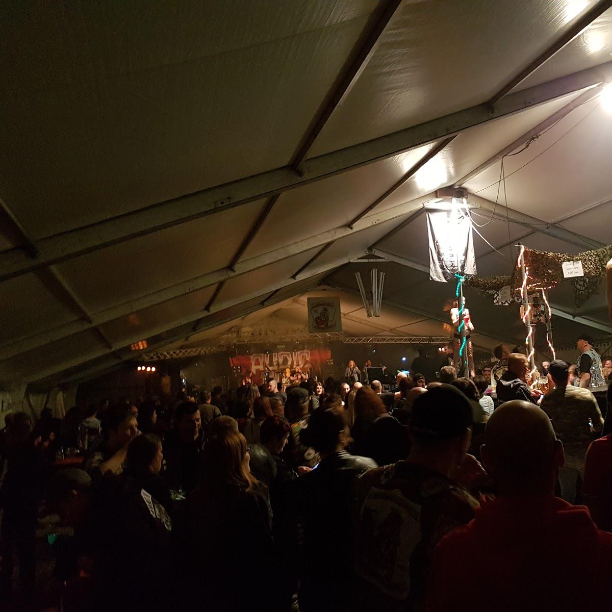 Restaurant "Motorradtreffen MC Rückwärtsgang" in Buch am Wald