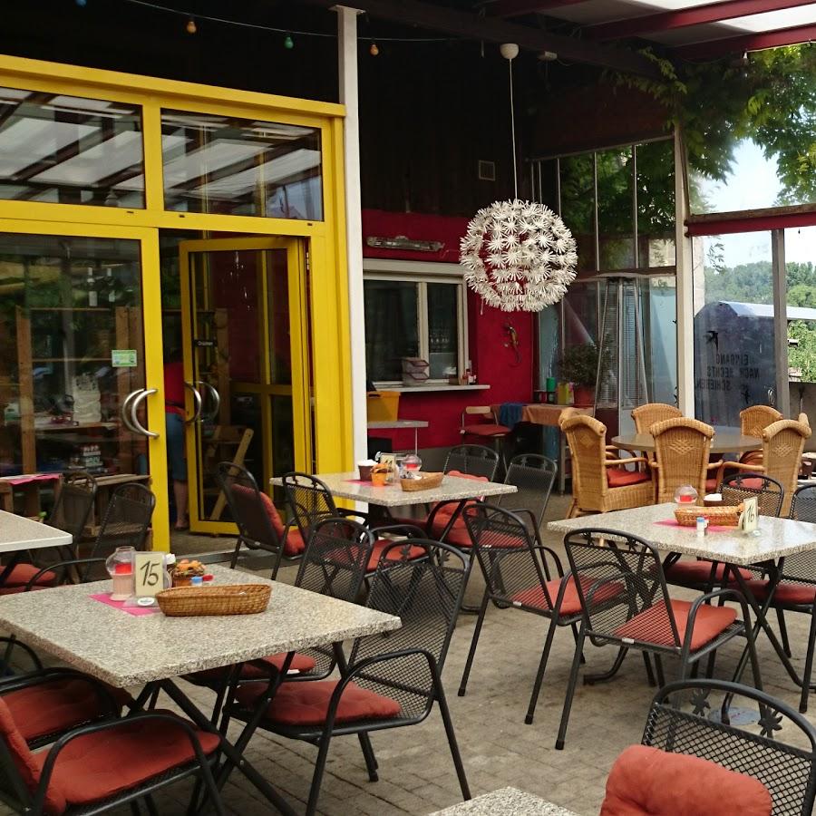 Restaurant "Schüber Strauße Gutsschenke zur Scheune . Genuss in der Scheune zwischen Weinbergen und Rheinauen" in  Kaiserstuhl