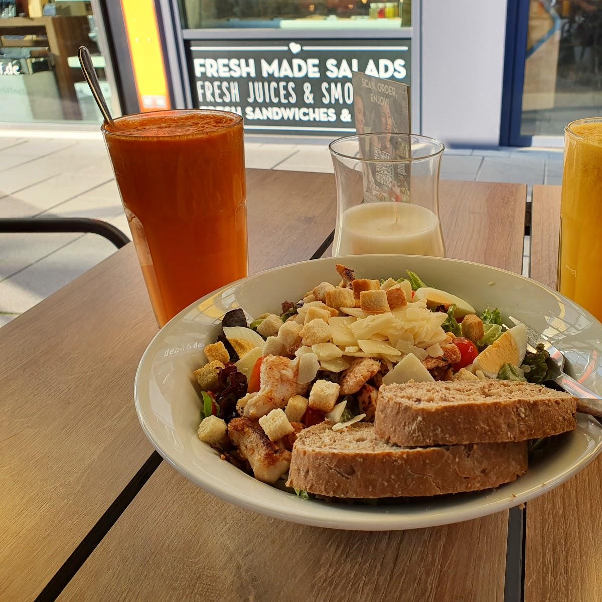 Restaurant "dean&david | Bowls, Salate, Curries & Snacks im Main-Taunus-Zentrum Sulzbach" in Sulzbach (Taunus)