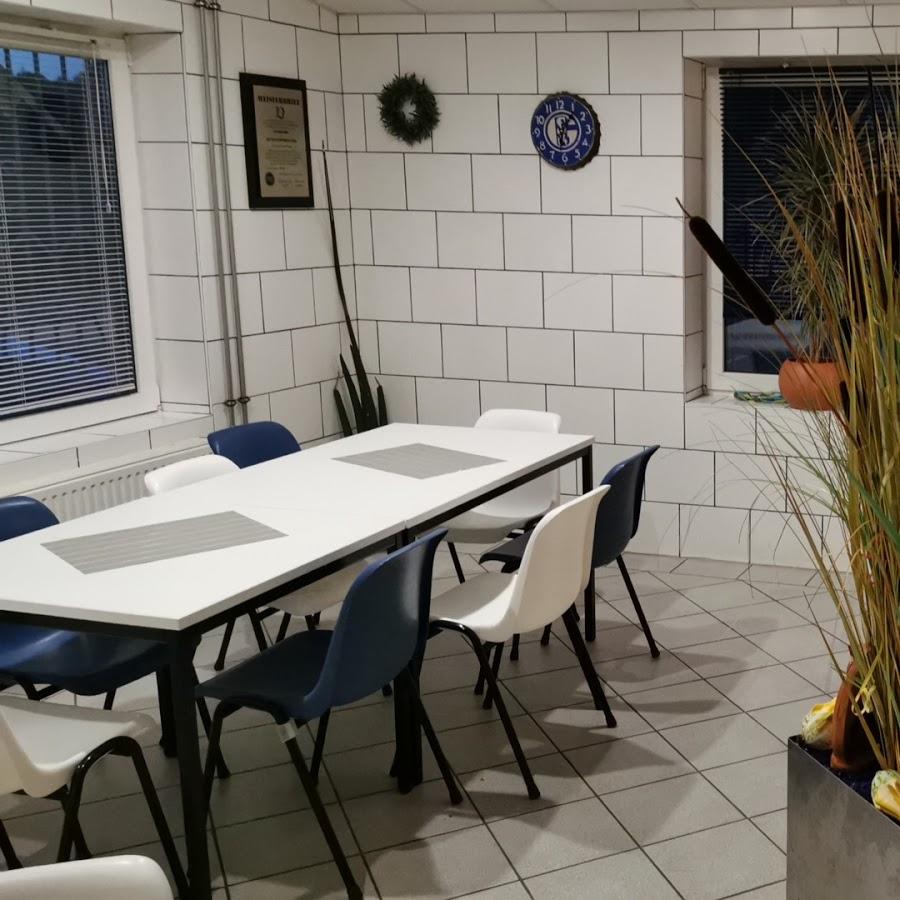 Restaurant "Mario Gisbers Partyservice, Metzgerei" in Bedburg-Hau