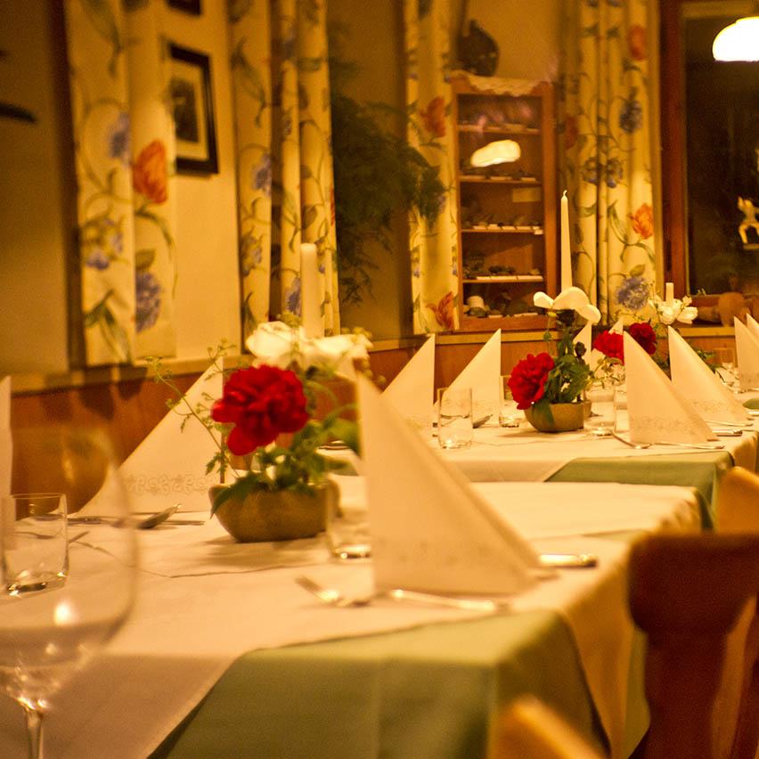 Restaurant "Gasthaus zum Kaiserstuhl - Lothar Koch" in Vogtsburg im Kaiserstuhl