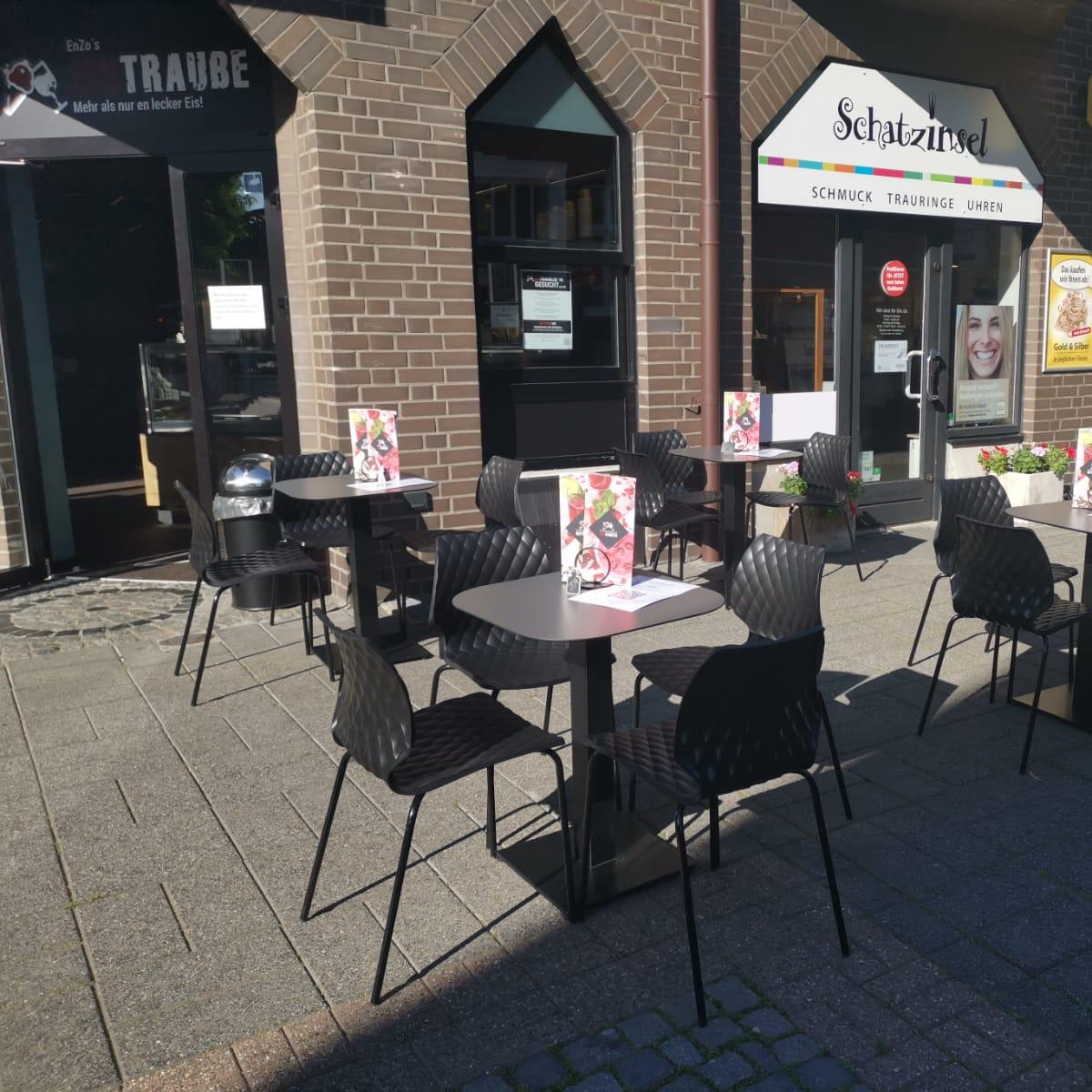 Restaurant "EnZo´s EISTRAUBE" in Tönisvorst