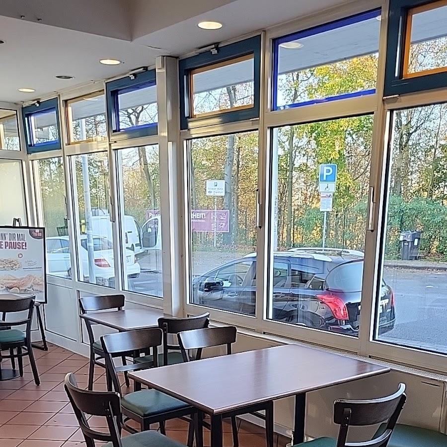 Restaurant "Tank & Rast Raststätte Rölvedermühle West" in Schalksmühle