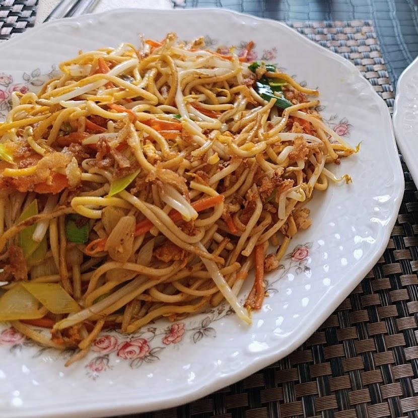 Restaurant "Bistro Lucky Seven Inhaber: Nguyen Vu-Dang" in Amorbach