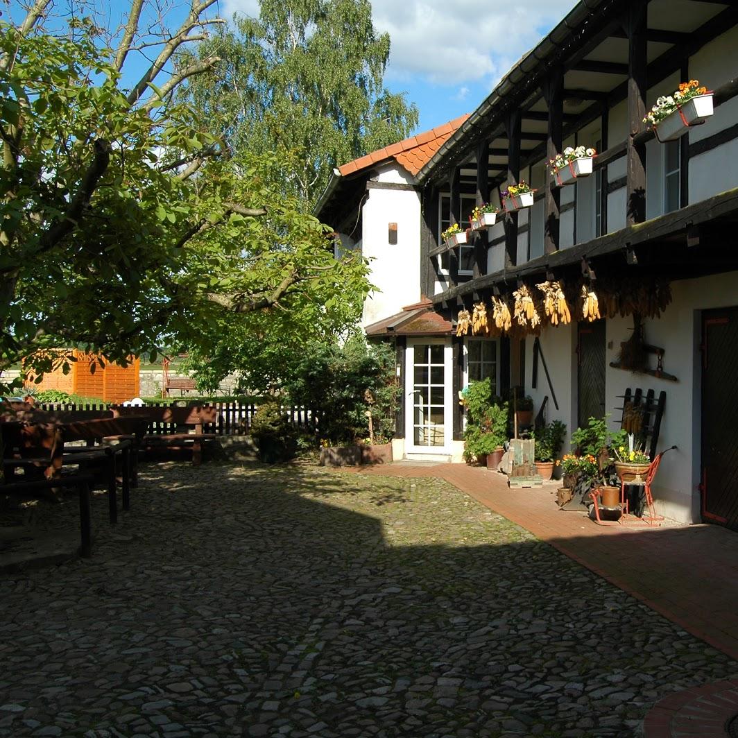 Restaurant "Hotel garni & Omas Heuhotel  Pension zur Galerie " in Barby (Elbe)