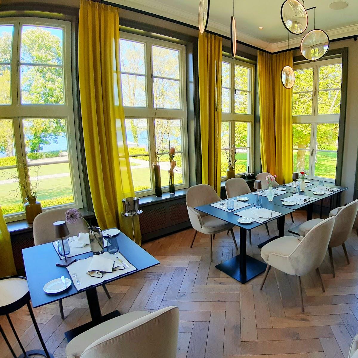 Restaurant "Rodesand" in Malente