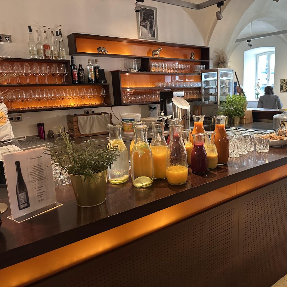 Restaurant "Kultur Bistro" in Holzkirchen