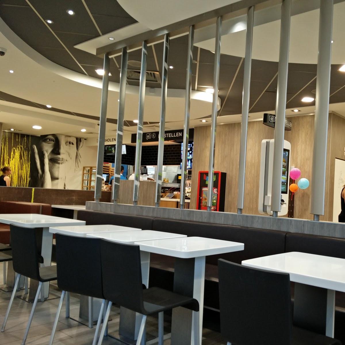 Restaurant "McDonald